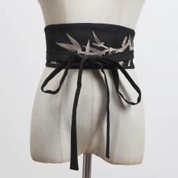 [EAM]  Black Embroidery Bandage Split Long Wide Belt Personality Women New Fashion Tide All-match Spring Autumn 2026 1Y820