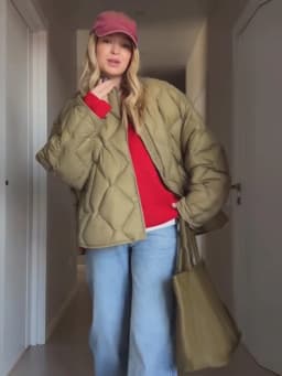 Diamond‑Quilted Short Puffer Jackets Women's Full Sleeves Round Neck Padded Coats 2026 New Ladies Winter Office Solid Outwear