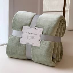Solid Color Soft Flannel Sofa Throw Blanket Cozy Multi-Purpose Plush Blankets for Bed Travel Office Nap Single Double Bed Sheet