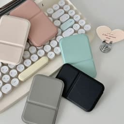 Desktop Makeup Mirror Solid Color PU Leather Simple Portable Handheld Makeup Mirror Foldable Student Compact Cute Pocket Mirror