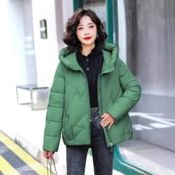 Women's Short Winter Cotton Jacket Warm New Loose Hooded Thick Cotton Coat Trendy Quilted Cotton Padded Jacket Parkas Clothing