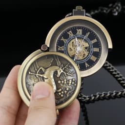 Bronze Elk Mechanical Pocket Watch Roman Numerals Skeleton Dial Pendant Clock  Casual Fashion Gifts for Women Men