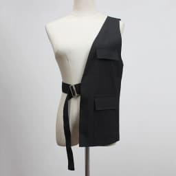 [EAM] Black Pocket Irregular Long Adjustable Belt Personality Women New Fashion Tide All-match Spring Autumn 2026 1DF2075