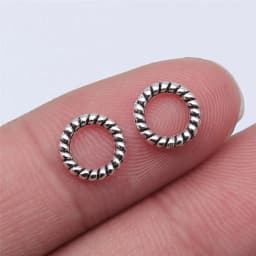 40pcs Round Circle Charms For Jewelry Making Tibetan Bronze Silver Color Pendants Antique Jewelry Making DIY Handmade Craft
