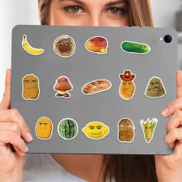 58pcs Robloxs Face -Winning Smile-Chicken Nugget Meme Series Cartoon Waterproof Decorative Water Cup Phone Case Stickers