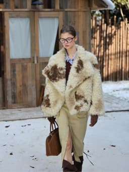 Lamb Fur Jacket Short Thickened Eco-friendly Leather Short Coat Casual Style Warmth for Winter Women's Fashion Outerwear