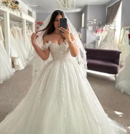Customized Glitter Lace Wedding Dress A-Line Shiny Off Shoulder Sweetheart Bridal Gown Princess Sparkly Bride Gown for Women