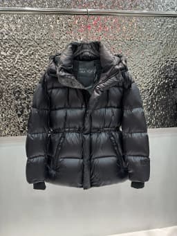 2025 Black Color Mid-Long Puffer Jacket Winter Women 90% White Duck Down Coat Female Waterproof Thick Warm Hooded Parka