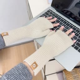 Women's Solid Color Knitted Warm Gloves Simple Outdoor Riding Half Finger Stretch Gloves Touch Screen Open Finger Winter Mittens
