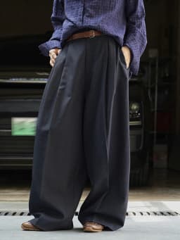 [EAM] High Waist Navy Blue Pleated Brief Long Casual Wide Leg Pants New Trousers Women Fashion Tide Spring Autumn 2026 1DJ3459