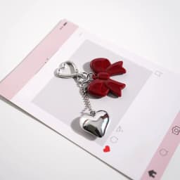 Acrylic Bow Tie Keychains Advanced Temperament Pendant Couple Friend Backpack Car Keychain for Gift