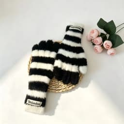 Striped Knitted Korean Style Plush Touchscreen Gloves Warm Soft Fingerless Mittens for Men and Women Outdoor Ski Riding Gloves