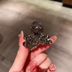 High-end Pearl Rhinestone Small Size Hair Grabber Summer Women Simple Metal Side Clip Back Head Half-tied Cross Hair Clips