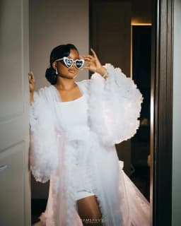 Extra Puffy Bridal Wedding Robe Customized Women Dress Nightgown Long Sleeves Ruffles Sleepwear Bathrobe Bride Pajamas