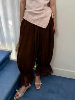 Lamuusaa y2k Pants Women Coquette Clothes Solid Color Ruffle Elastic Low Waist Wide Leg Loose Trousers with Lace Trim Streetwear
