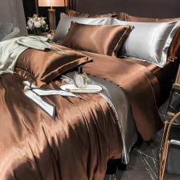 Solid Silk Bedding Set with Duvet Cover Bed Sheet Pillowcases Luxury King Single Double Couple Pillow Case Bedsheet
