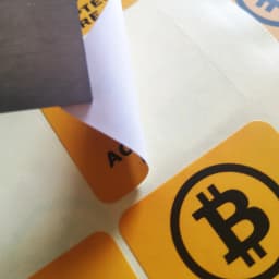 24pcs 4x4cm BITCOIN ACCEPTED HERE Self-adhesive Cyptocurrency Label Sticker for Shop Promotion Art Paper with Matte Lamination