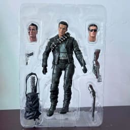 Figure Terminator 2 Judgment Day T-800 Sarah Connor T-800 Arnold Schwarzenegger PVC Action Figure Model Toys Collection