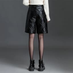 ZUZK Black PU Leather Thick Bermuda Shorts For Women Winter Warm Long Shorts Motorcycle Punk High Waist Bermuda Femme