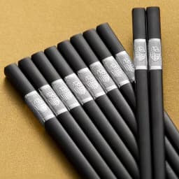 5 Pairs 24cm Reusable Chopsticks Sushi Sticks Non-Slip Chopstick Korean Japanese Food Chinese Wood Chopsticks Set