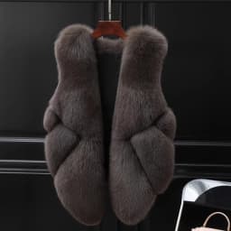 2024 autumn and winter new fox fur vest women's short coat young fur integrated vest winter coat women