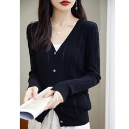 100% Cotton Spring/Summer Hollow v Neck Long Sleeved Sun Proof Air-Conditioned Shirt, Comfortable Fashionable Cardigan
