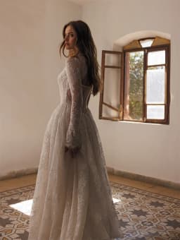 Customized High-Neck Long-Sleeved A-Line Lace Elegant Wedding Dress Vestidos De Novia Amanda Novias Amanda Novias Official