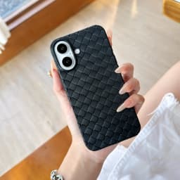 Ultra Thin 3D Knits Skin Phone Case For iPhone 17 16 15 14 12 13 Pro Max 16 Plus 16e Air Soft TPU Cover