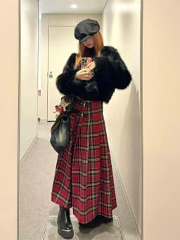 French Retro Red Plaid A-Line Long Skirt for Women High Waist Straight Mid-Length Split Pleated Skirts Streetwear Y2k Spring