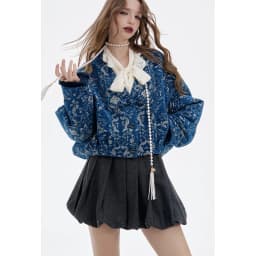 ELFSACK Women's Retro Gothic Winter Coat, Loose V-Neck Short Plush Coat with Blue Silver Embroidery Vintage Patterns