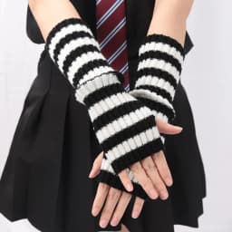 1Pair Knit Fingerless Gloves Women Soft Black White Stripes Warm Knitted Arm Warmers Winter Hand Accessories Stylish Elastic