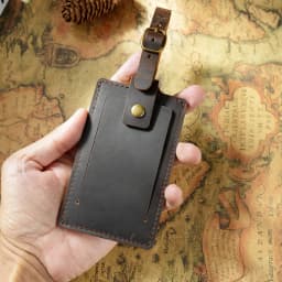 Vintage Leather Luggage Tag, Premium Full-Grain Leather Travel Tag, Creative Gift for Travelers, 11x7x5cm 40g
