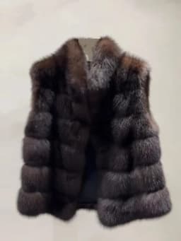 2025 New Eco-Friendly Short Female Black Gold Star Mink Fur Vest Winter Warm Thickened Antique Style Fashion Outerwear