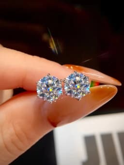 Classic Minimalist 0.5ct-2ct Certified Moissanite Stud Earrings Wedding Earrings 2022 Trend New Luxury Jewelry