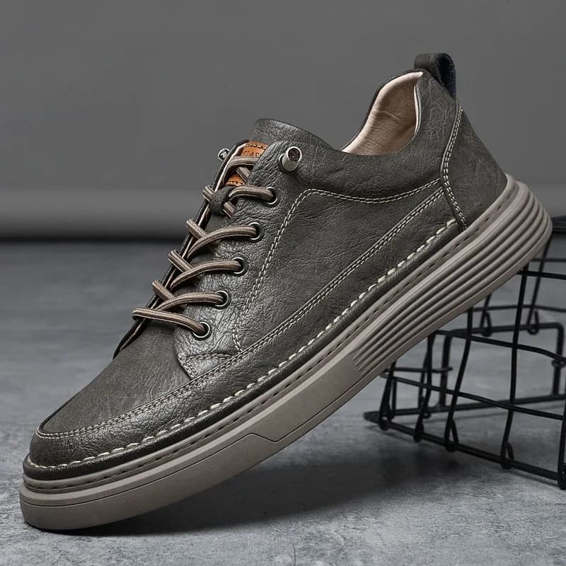 Autumn Leather Oxford Shoes Breathable Outdoor Sneakers Men Handmade Leather Shoes Casual Comfortable Soft Sole Walking Shoes