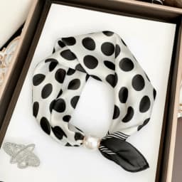 New Pearl Buckle Silk Scarf Printed Thin Neck Scarf Lightweight Soft Neckerchief Women