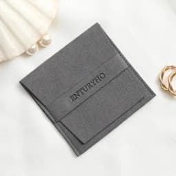 100pcs Custom Logo Print Microfiber Jewelry Ring Organizer Packing Pouch 8x8cm Small Gift Bags Wedding Favor Candy Bag Wholesale