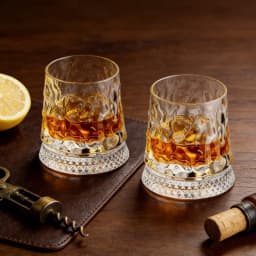 2PCS Whiskey Glasses Rotating Whisky Glass With Glass Base 360 Rotate Degrees Crystal Rum Glass For Cocktail Party Drinking Gift