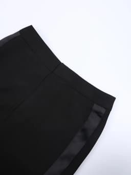 EAM Black Irregular Pants High Waist Leather Long Wide Leg New Loose Fit Trousers Women Fashion Spring Autumn 2026 JQ78101