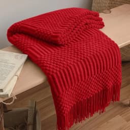 Christmas Red Throw Blanket with Fringe Vintage Bed Throws Decorative Large Red Throw Blanket for Couch Sofa Indoor Outdoor