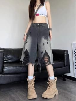 Washed Gradient Hole Denim Shorts American Street High Waist Black Jeans Women Y2k E-Girl Loose Knee-Length Wide Leg