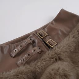 Faux Fur Patchwork Grommet Metal Buckles Pu Leather Shorts Women Chic Sexy Zipper Low Waist Casual Streetwear Bottoms Clubwear