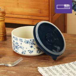 SOLECASA Elegant Blue Underglaze Ceramic Lunch Box, Airtight and Leak-Proof for Office, Picnic, and Meal Prep
