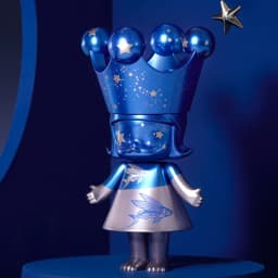 POPMART MEGA ROYAL MOLLY 100% Anniversary Series1 Blind Box Mystery Box Guess Bag Toys Doll Cute Anime Figure