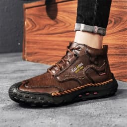 2026 New Genuine Leather Shoes Men Plus Size Luxury Brand Mens Loafers Moccasins Breathable Slip Driving Shoes Schoenen Mannen