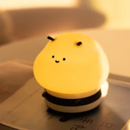 LED Night Lights Bee Creative Bedside Room Decoration Atmosphere LED Light Desk Lamp Nightlight for Kids Christmas Birthday Gift