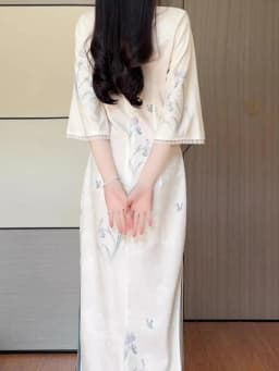 New 2026 Spring Matcha Tofu Improved New Chinese Style Flower Sleeve Long Skirt Elegant Long Qipao for Young Girls