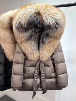 2025 Luxury Winter Large Natural Silver Fox Fur Hooded 90% Goose Down Jacket Women Thickened Warm Coat Waterproof Belted Parkas