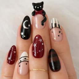 24pcs Cute Cartoon Black Cat Press On Nails 3D White Bowknots Pumpkin Pattern False Nails Stripes French Style Almond Fake Nail