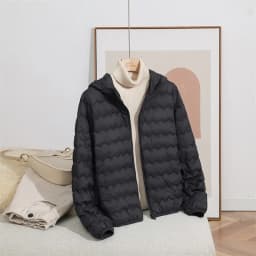 LANMREM Women Crew Neck Lightweight Short Down Jacket Wave Quilted Zipper Closure Portable Inner Wear Puffer Outerwear Coat